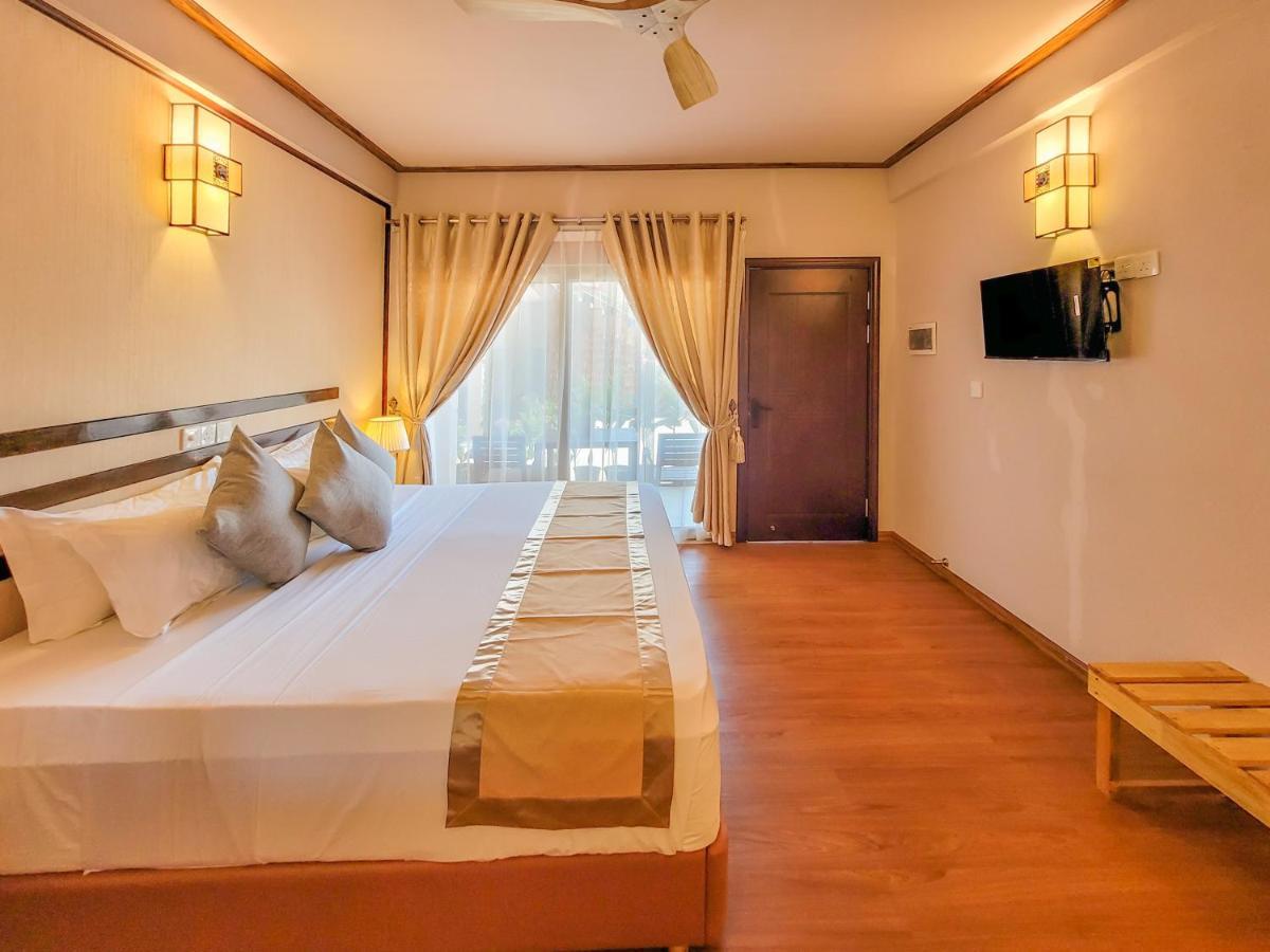 Amazing View Guest House Thoddoo Bagian luar foto