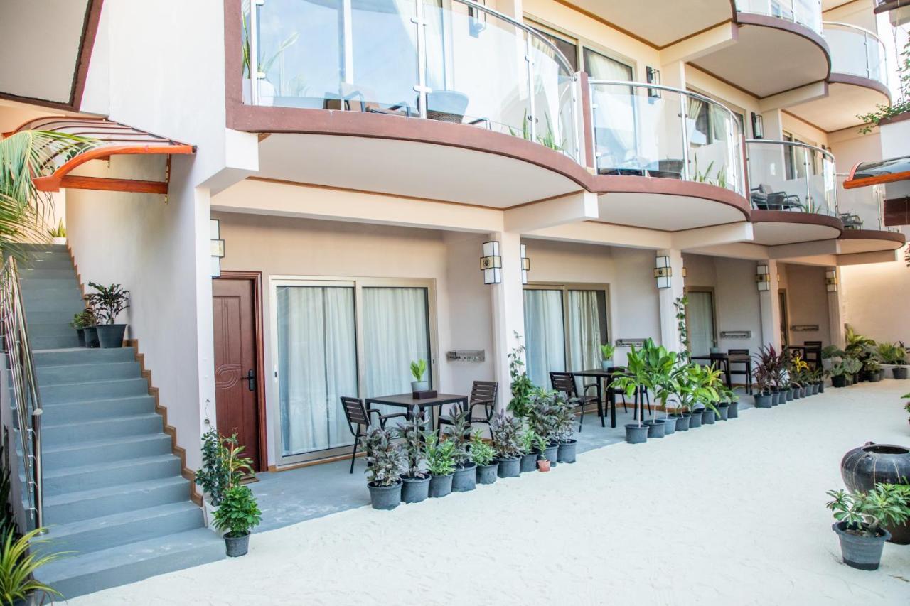 Amazing View Guest House Thoddoo Bagian luar foto