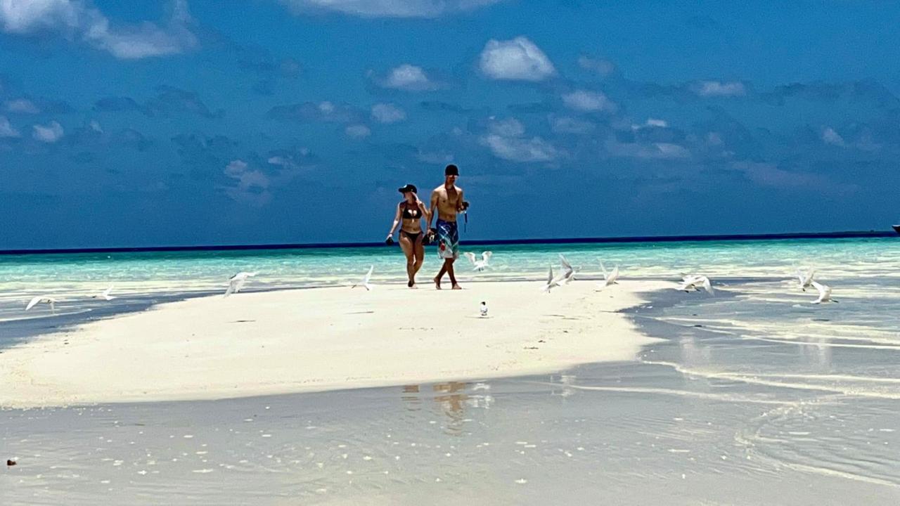 Amazing View Guest House Thoddoo Bagian luar foto