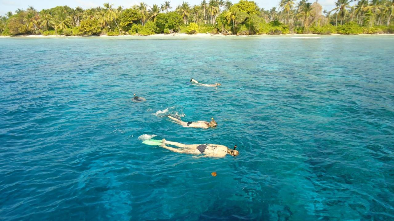 Amazing View Guest House Thoddoo Bagian luar foto